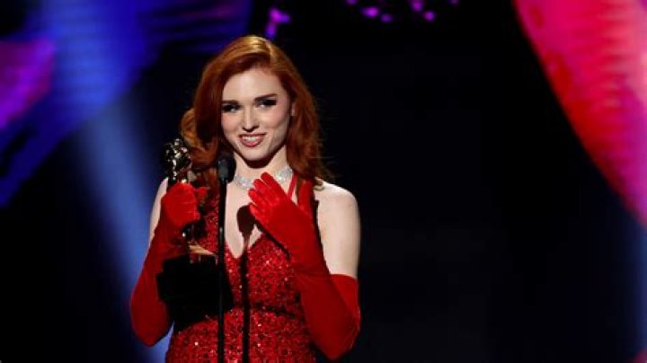 Amouranth Fapello: Supporting Creators and Understanding Online Content