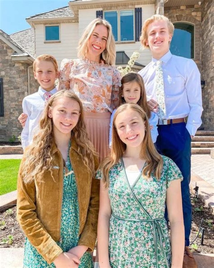 Kristi Party of 6 Divorce: Helping a Big Family Through Big Changes