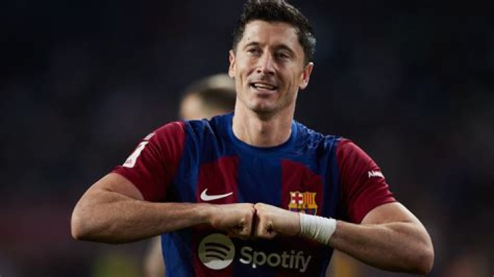 Robert Lewandowski Birthdate: Unpacking the Story of a Football Icon