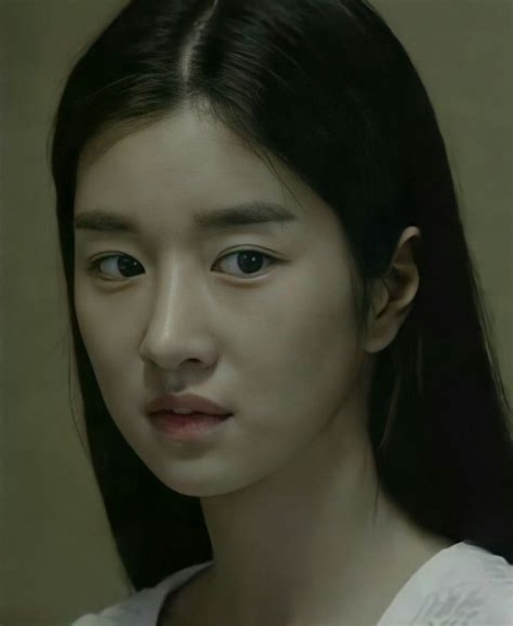 Seo Ye-ji: A Look at the Actress and Her Journey in the Public Eye
